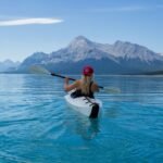 girl, kayak, lake-1561989.jpg