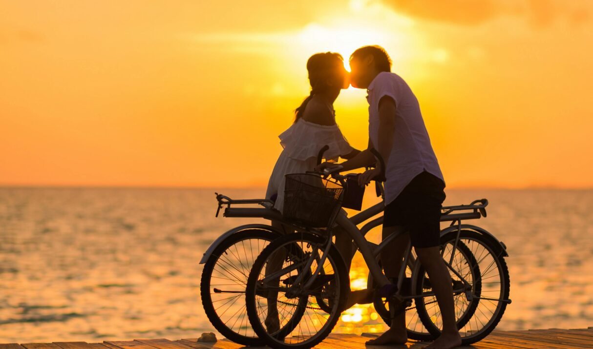 Love on a Shoestring: Romantic Getaways That Feel Priceless, Not Pricey